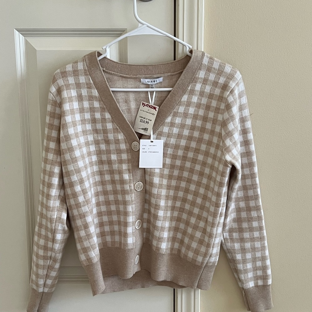 Tan & white button up cardigan